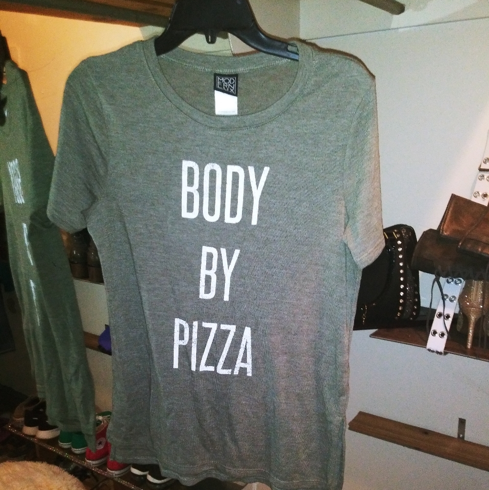 Modern lux Body by 🍕 tshirt